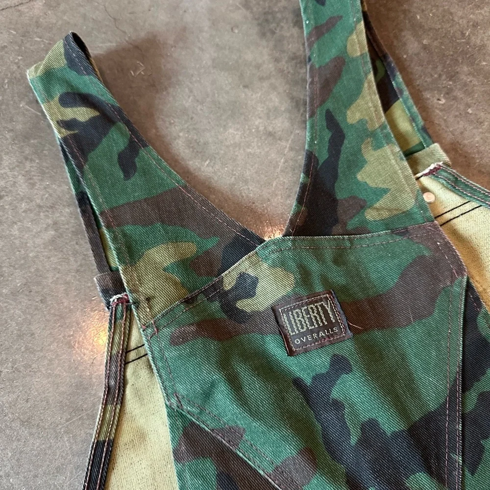 Vintage Liberty Men’s Camo Overalls - Picture 5 of 6
